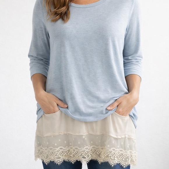 Fashionomics Tops - FASHIONOMICS CREAM COLOR CAMI EXTENDER WITH LACE DETAILING SIZE 2XL